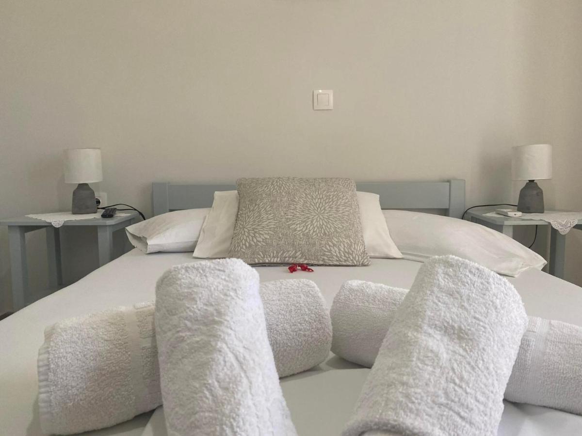 Stelios Zalonis Apartments Тинос Экстерьер фото